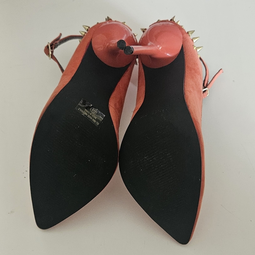 FRH Spiked Suede Heels - Picture 5 of 10